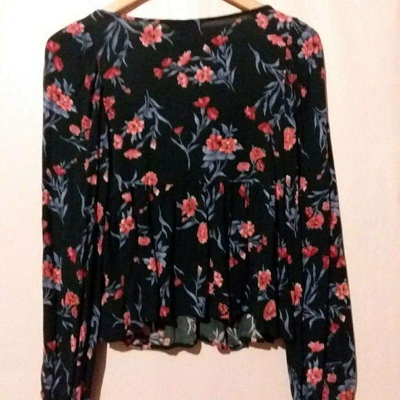 American Eagle Outfitters Floral Blouse BOHO Small - Picture 5 of 5